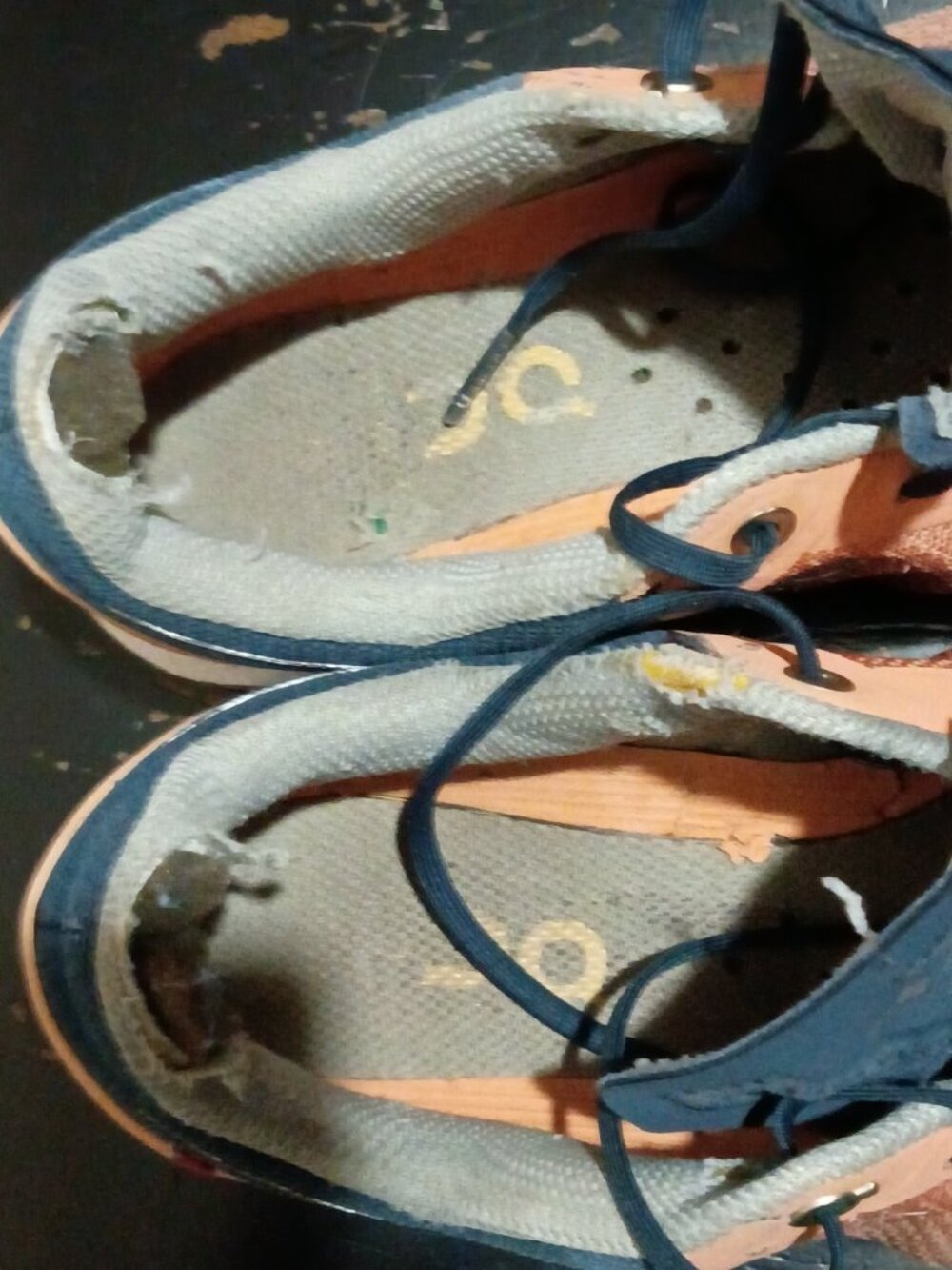 On Running Cloudsurfer Women's Running Shoes Coral Navy US Size 9 - Picture 12 of 14